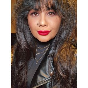 Meet your Posher, Courtney